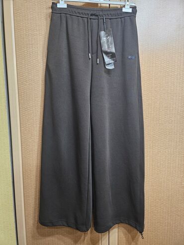 Women's Pants: Брюки Джоггеры, Италия, Новый, L (EU 40)