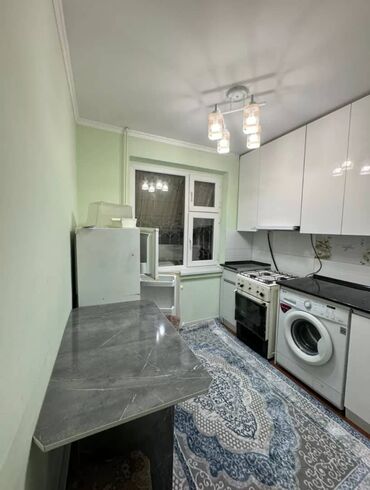 Продажа квартир: 1 комната, 32 м², 104 серия, 1 этаж, Евроремонт