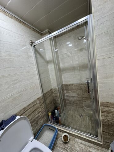 Uzunmüddətli kirayə mənzillər: Tam mebellı mənzil interyeri Xirdalan kristal abseron 1 yeni tikili — 9