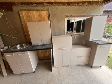шкафы для кухни б у: Ашкана гарнитуру, Колдонулган, Өзү алып кетүү