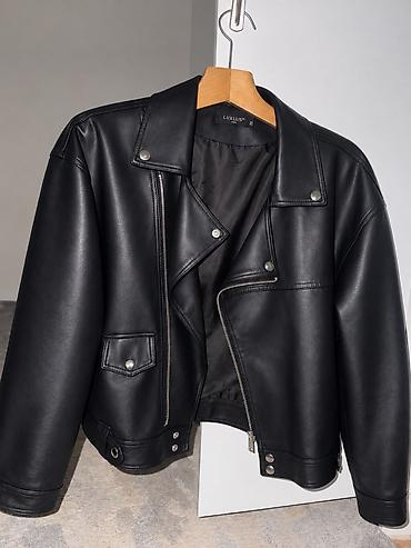 pull bear: Кожаная куртка, Косуха, Экокожа — 1
