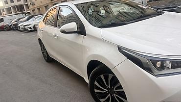 Toyota: Toyota Corolla: 2019 г., 1.8 л, Вариатор, Гибрид, Седан — 3