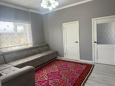 eco city: Продаю дом Ак Ордо 3 - Большая светлая кухня-столовая: длинная — 6