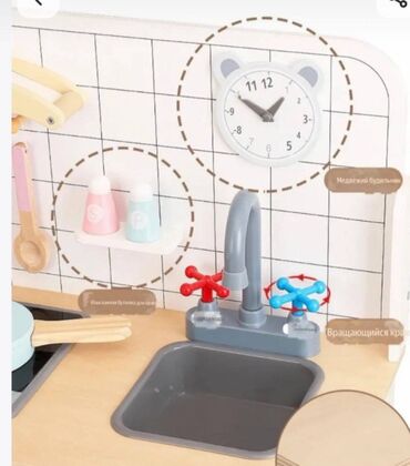 Ostali dečiji nameštaj: Drvena kuhinja za decu Dimenzije na slici Dolazi sve sa slike Cena — 8