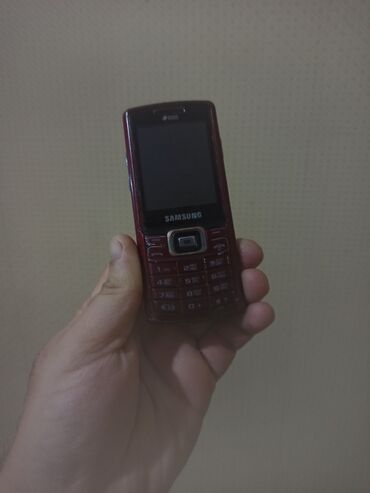 samsung a40 islenmis: Samsung C5212 Duos, < 2 GB Memory Capacity, rəng - Qırmızı, İki sim kartlı