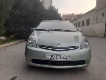 Toyota: Toyota Prius: 1.5 l | 2007 il Sedan