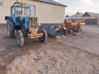 Другие тракторы: Мтз 80, сеялка,тырмоо,сажалкакапалка — 12