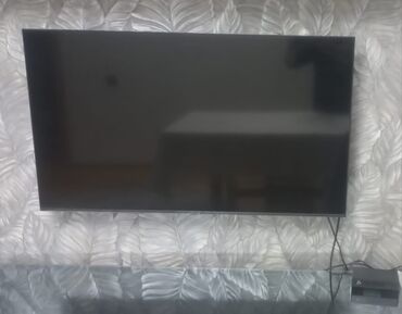 dubayski iphone 12: 108 ekran samsung smart tv. Satilir 600azn. Unvan hovsan m 0672 Nigaz