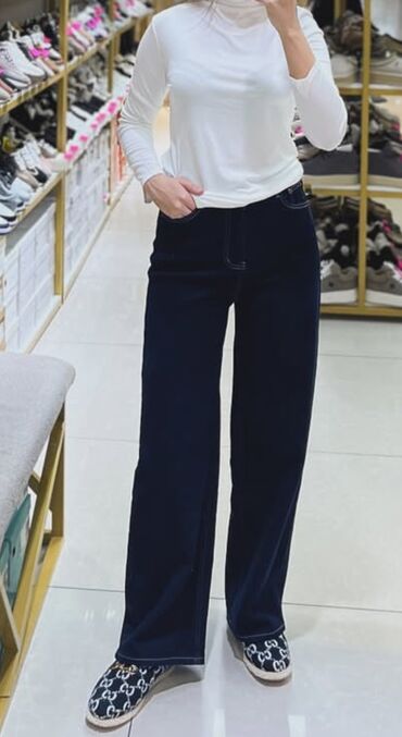 Джинсы: Джинсы, Клеш, Zara, Made in KG, Высокая талия, M (EU 38)