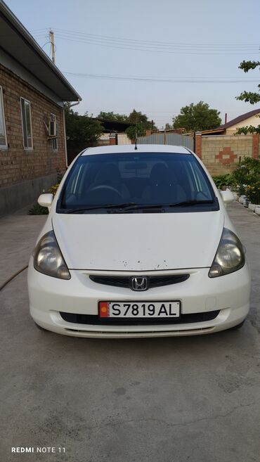 фит автомобиль: Honda Fit: 2003 г., 1.3 л, Вариатор, Бензин, Хетчбек