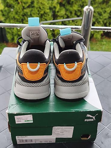 na lageru teget ucina o: Puma rsx patike broj 37,5.Gaziste 23,5 cm.Nove,kupljene u N — 2