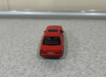 Oyuncaqlar: Təcili Satılır. Endirim Var. BMW E34 5cı serıya modelkası satılır — 3