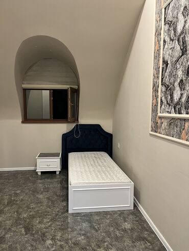 Günlük kirayə mənzillər: 3 otaqlı, Nərimanov r. r-nu — 7