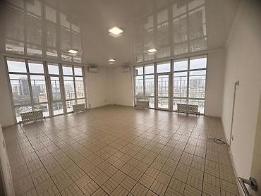 Аренда офисов: 🔥 Сдаётся премиальное офисное помещение в самом центре города (район — 4