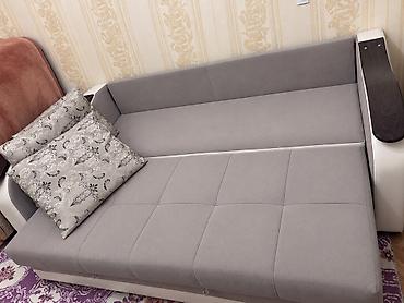 bed sheets: Б/У диван в хорошем состоянии, крепкий и удобный. Деревянные ручки, в — 2