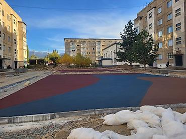 Боз үй: Укладка бесшовных резиновых покрытий для дворовых и спортивных — 6