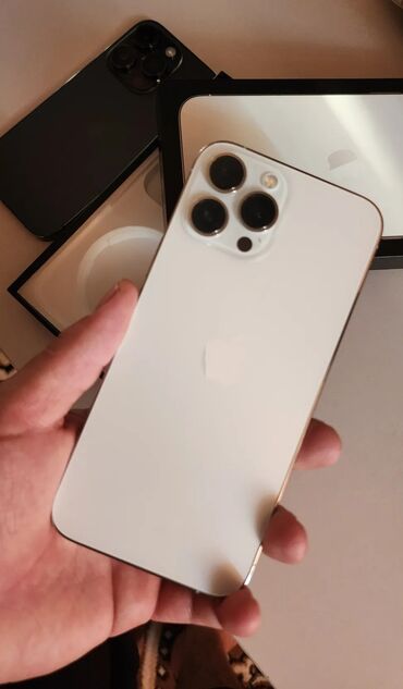 бу айфоны: IPhone 13 Pro Max, Б/у, 256 ГБ, White Titanium, Коробка, 78 %