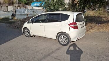 хонда оккорд универсал: Honda Fit: 2011 г., 1.5 л, Вариатор, Бензин