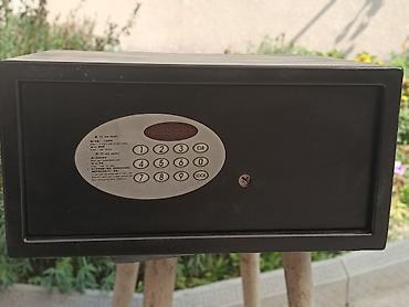 id store: Сейф для денег и документов, Б/у, Кодовый, Комбинированные — 1