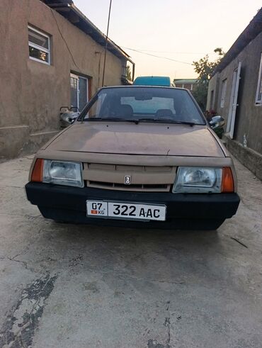 дом на колосах: ВАЗ (ЛАДА) 2108: 1987 г., 1.5 л, Механика, Бензин