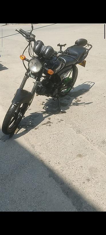 Motosikletlər: Şəhər içi yol və gündəlik istifadə üçün praktik motor-siklet — 4