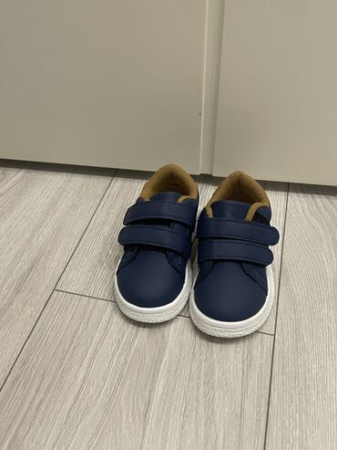 брендовые вещи оригинал: Продам детские кеды реплика Луи Виттон,новые,21 размер. Цена
