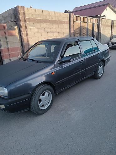 Volkswagen: Volkswagen Vento: 1995 г. at lalafo.kg — 1 Volkswagen: Volkswagen Vento: 1995 г. — 1