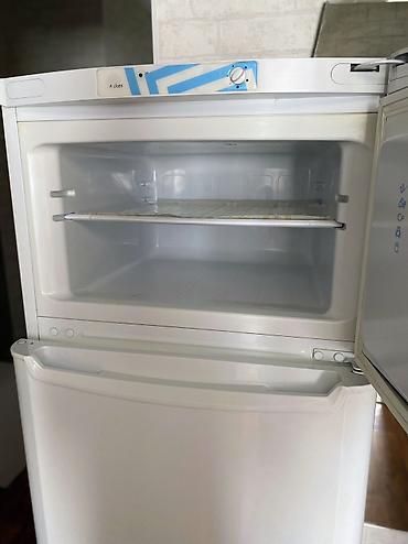 дордой холодильник: Холодильник Indesit, Б/у, Двухкамерный, No frost, 60 * 175 * 65 — 4
