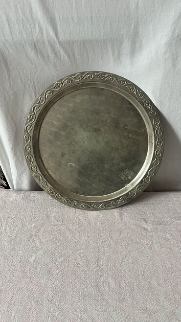 generator qiymeti: Qiymet 20 azn