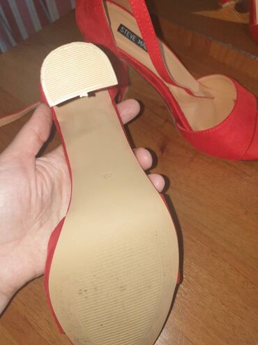 Basanoşka və səndəllər: Ölçü: 40, Yeni — 3