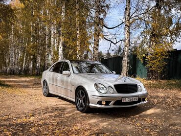 буфер машина: Mercedes-Benz E 320: 2004 г., 3.2 л, Автомат, Дизель, Седан