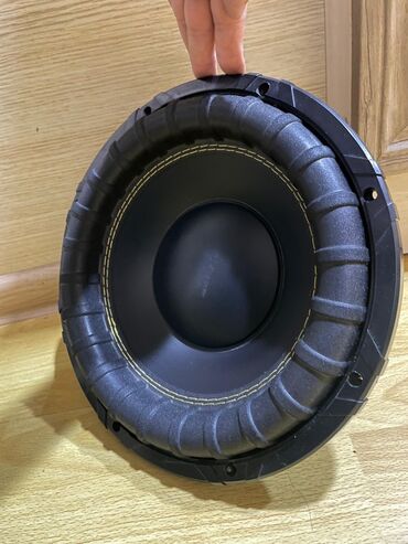Мониторы: 12 düym subwoofer dinamik 1000 wat 350rms - Diametr: təqribən 30 sm