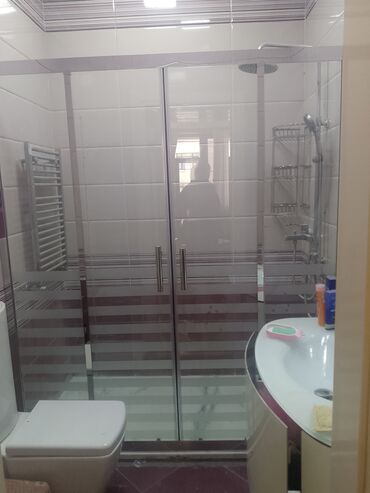 Duş kabinaları, arakəsmələr: Yeni Üstü açıq kabina, Pulsuz çatdırılma