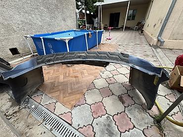 Бампер и комплектующие: Бампер Subaru, Оригинал — 1