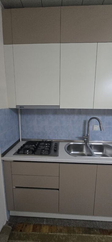 Спальные гарнитуры: Mətbəx mebeli dəsti – tam komplekt - Düz xətli, müasir dizayn: yuxarı