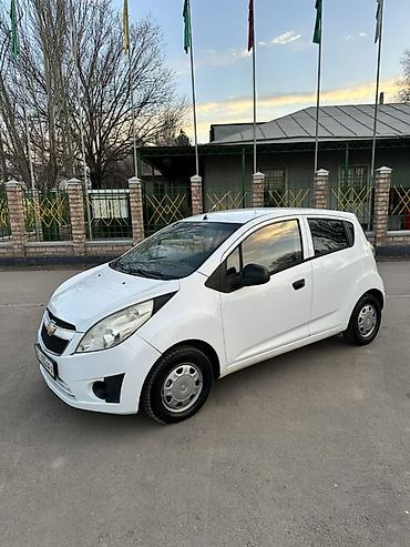 Chevrolet: Chevrolet Spark: 2012 г., 1 л, Автомат, Бензин, Хэтчбэк — 1