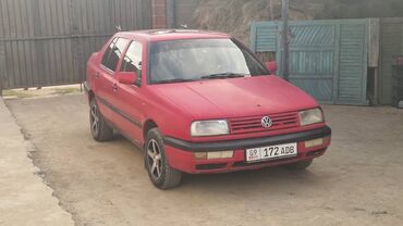 женил жук ташуучу унаа: Volkswagen Vento: 1992 г., 1.8 л, Механика, Бензин, Седан