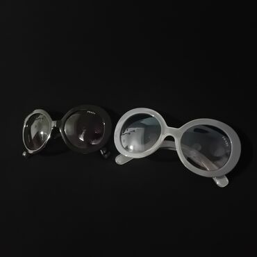 Naočare: Nove Prada naočare 2 po ceni jednih! ☀️