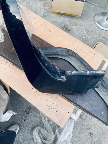 крыло 2114: Комплект накладка крыла Mercedes-Benz G‑Class (2003г) - Оригинальная at lalafo.kg крыло 2114: Комплект накладка крыла Mercedes-Benz G‑Class (2003г) - Оригинальная