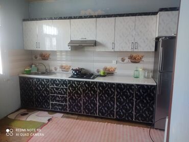 Həyət evləri və villaların satışı: 9 otaq, 300 kv. m, Kredit yoxdur, Orta təmir — 3