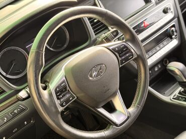 Hyundai: Hyundai Sonata: 2018 г., 2 л, Автомат, Газ, Седан at lalafo.kg — 14 Hyundai: Hyundai Sonata: 2018 г., 2 л, Автомат, Газ, Седан — 14