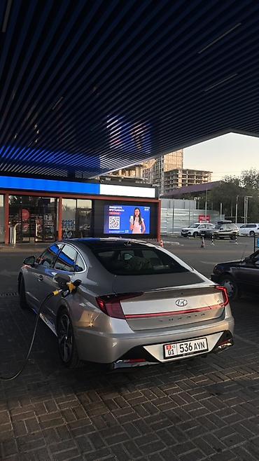 Hyundai Sonata: 2021 г., 1.6 л, Автомат, Бензин, Седан