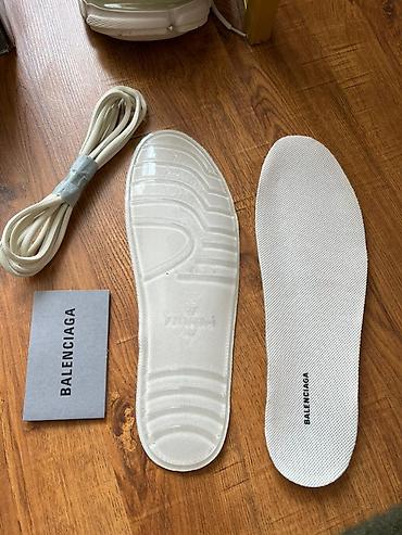 tech flees: Мужские кроссовки, 40, Balenciaga, Новый, цвет - Бежевый, Бесплатная доставка — 5