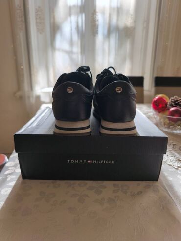 Women's Sneakers and athletic shoes: Ölçü: 37, rəng - Göy, İşlənmiş -da lalafo.az — 8 Women's Sneakers and athletic shoes: Ölçü: 37, rəng - Göy, İşlənmiş — 8