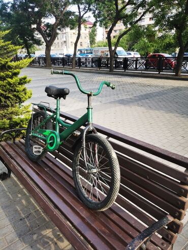 Uşaq velosipedləri: İşlənmiş İki təkərli Uşaq velosipedi 20", sürətlərin sayı: 1, Ünvandan götürmə, Ödənişli çatdırılma, Rayonlara çatdırılma