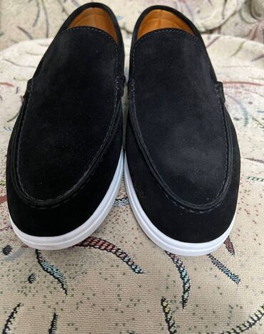 милицейские туфли: LORO PIANO✅
Макасины👞
LUX качество 🥇