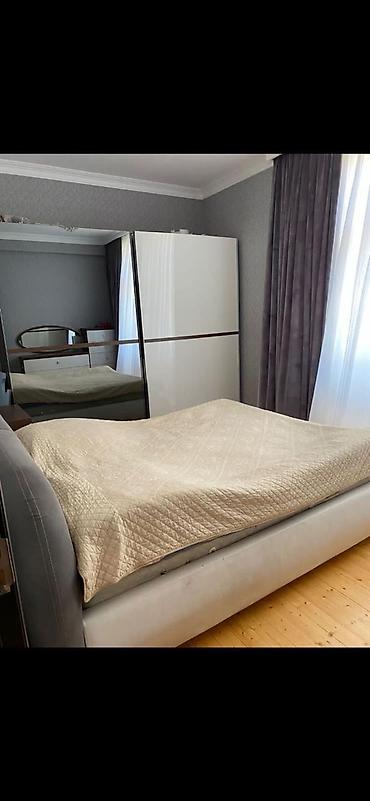 sovde az mebel: Yataq otaqi mebelləri - 650 azn divan - 400 azn ( bazalıdır uzunu 3 — 7