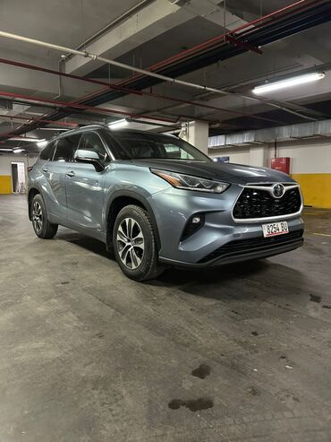 Toyota: Toyota Highlander: 2020 г., 2.5 л, Вариатор, Гибрид, Кроссовер