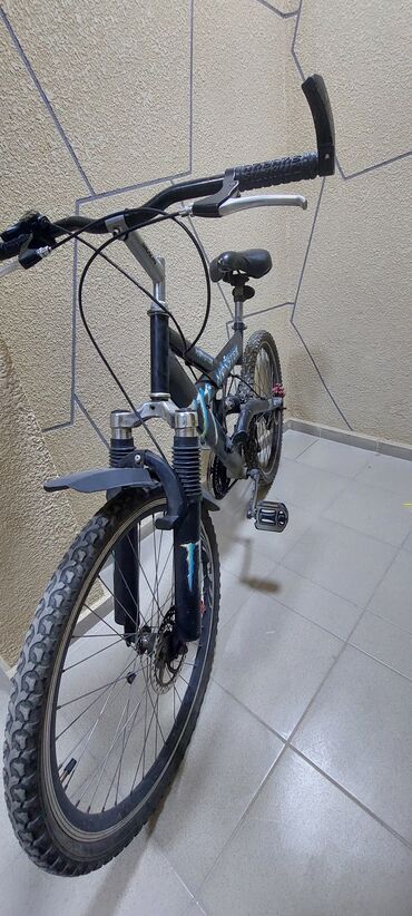 профессиональный горный велосипед: Салам алейкум! Срочно Продаю велосипед горный и для города. высота