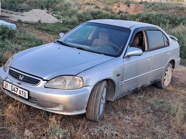 автомобили в рассрочку без первоначального взноса: Honda Civic: 2000 г., 1.6 л, Автомат, Бензин, Седан